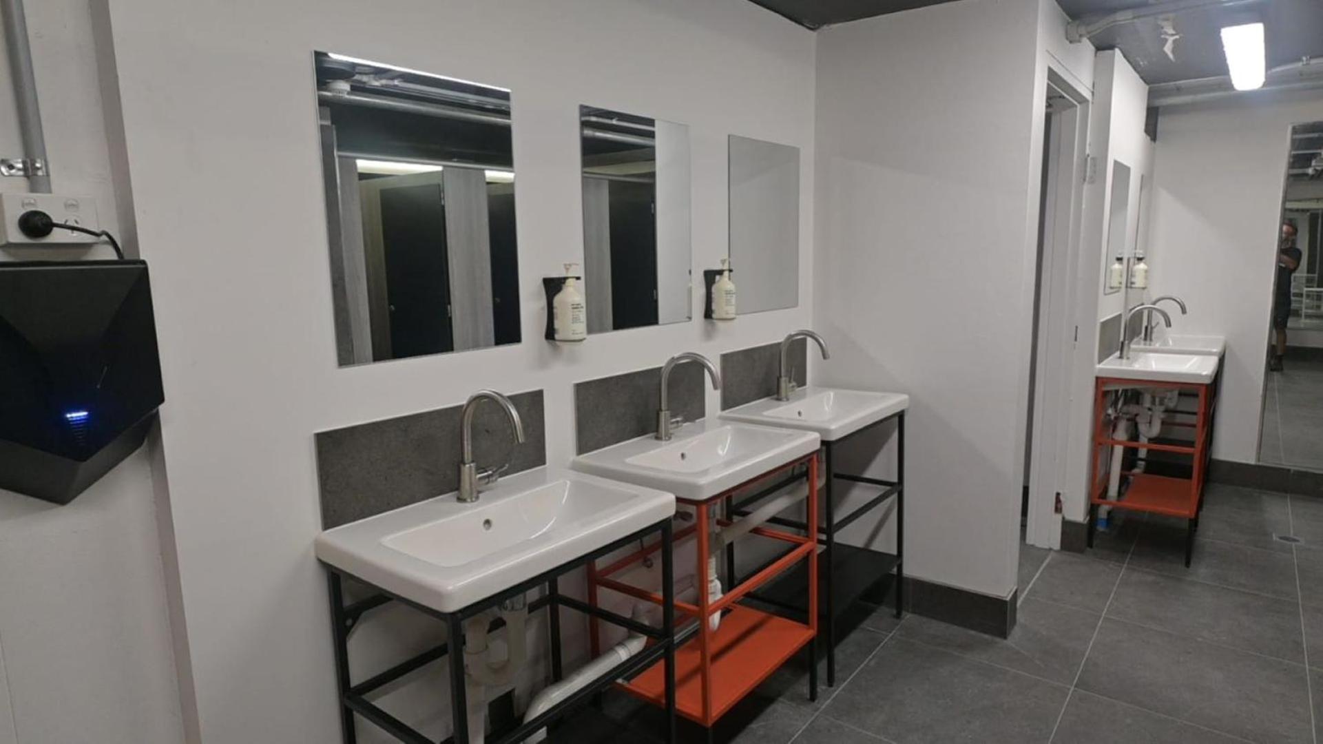 Tequila Sunrise Podstel Hostel Gold Coast Luaran gambar