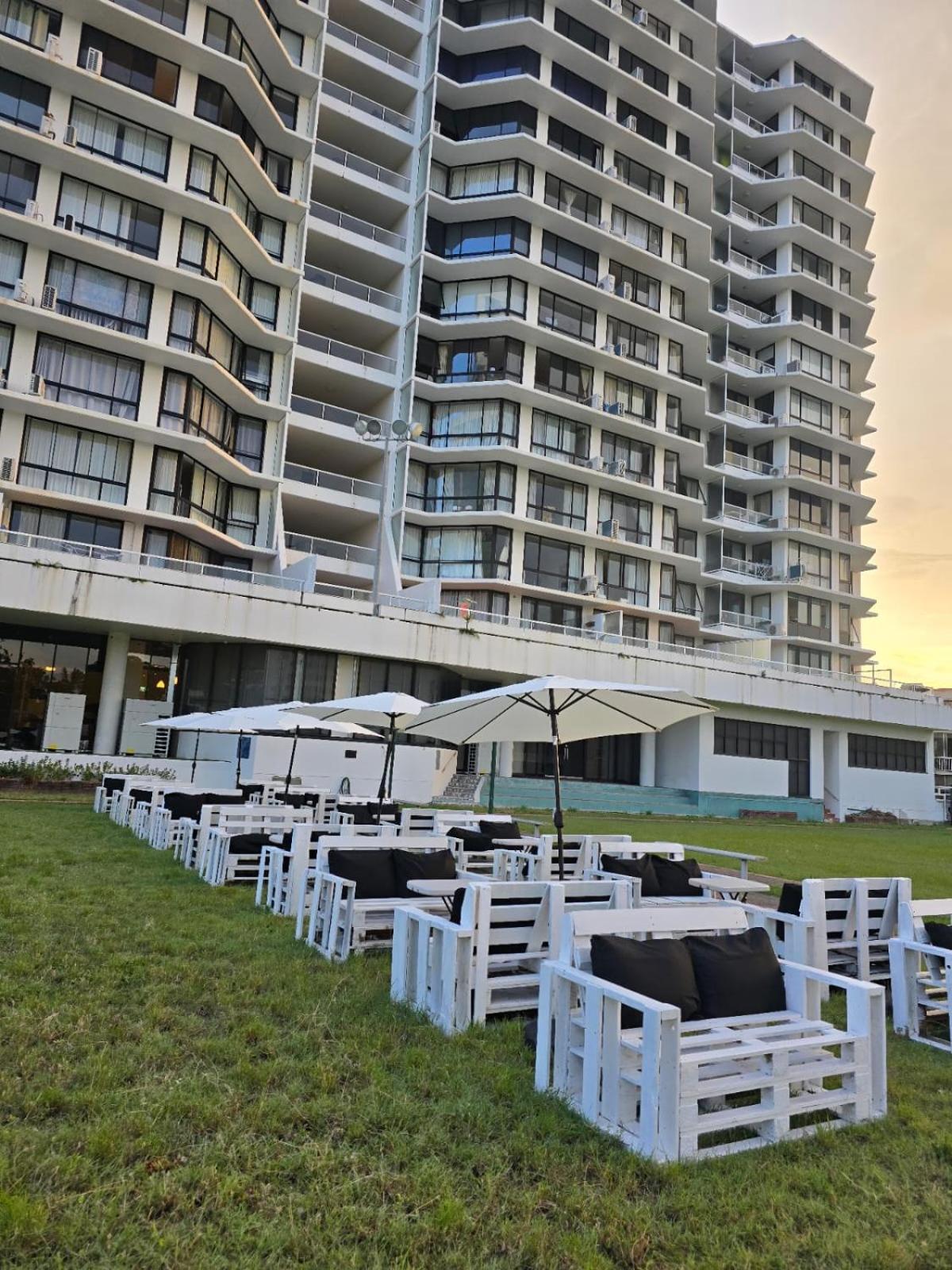 Tequila Sunrise Podstel Hostel Gold Coast Luaran gambar