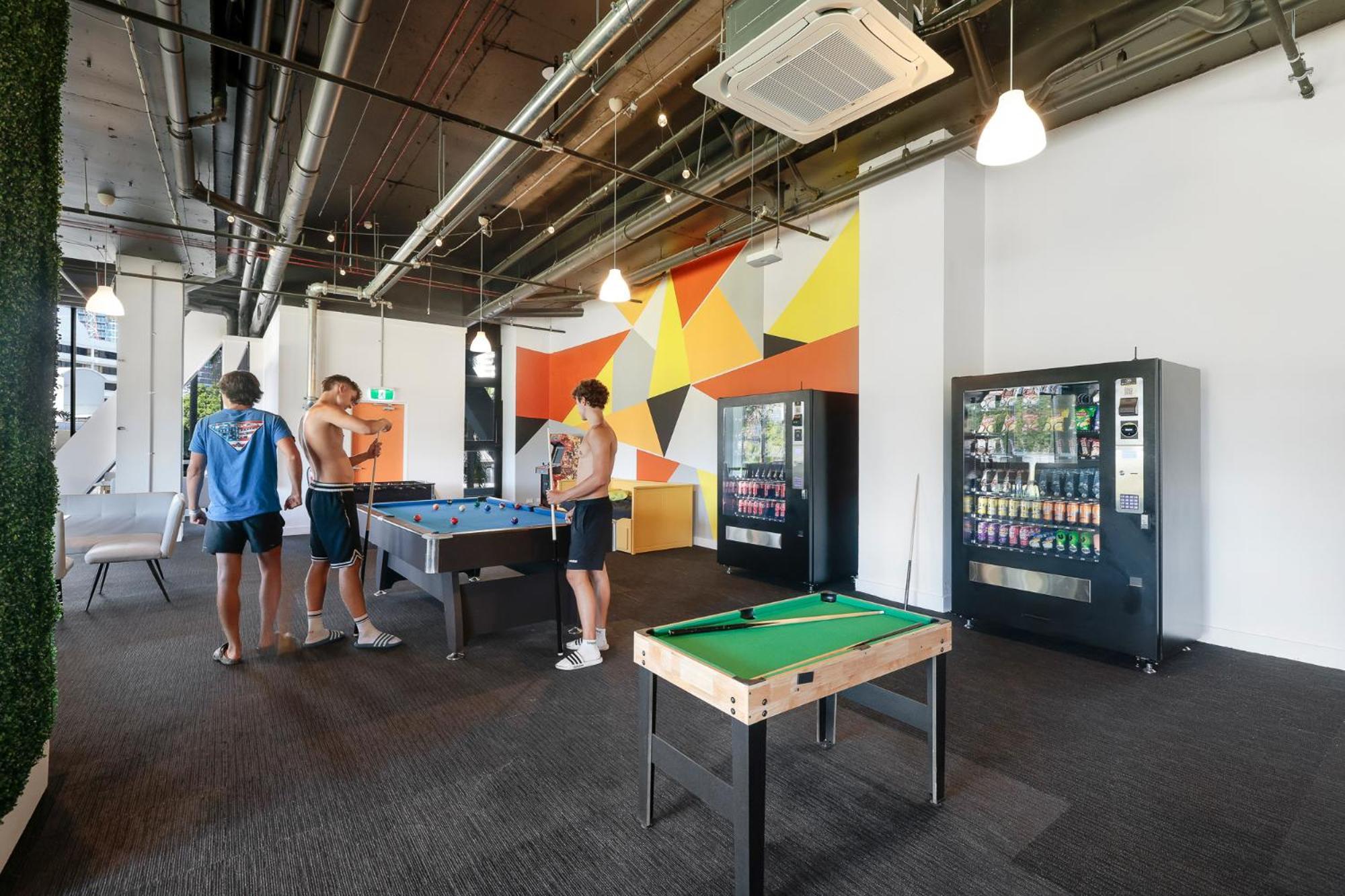 Tequila Sunrise Podstel Hostel Gold Coast Luaran gambar